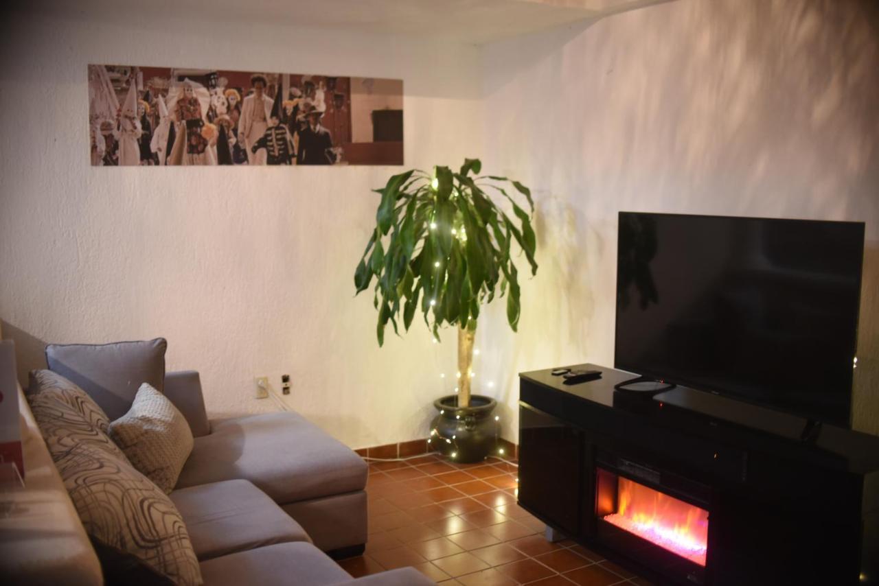 The House Of Cinema Apartment Guanajuato Exterior photo